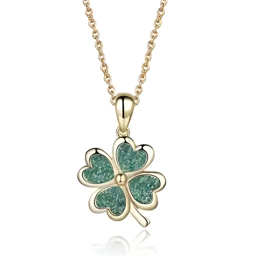 Clover Necklace