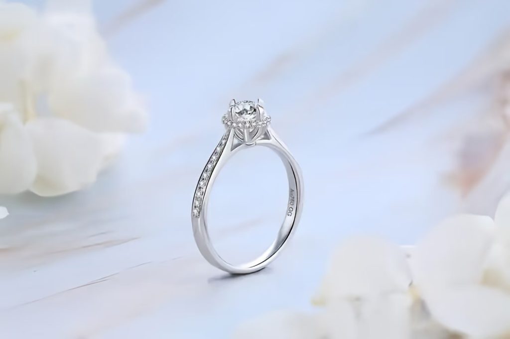 High-polished platinum wedding band, comfort-fit style, representing timeless elegance.