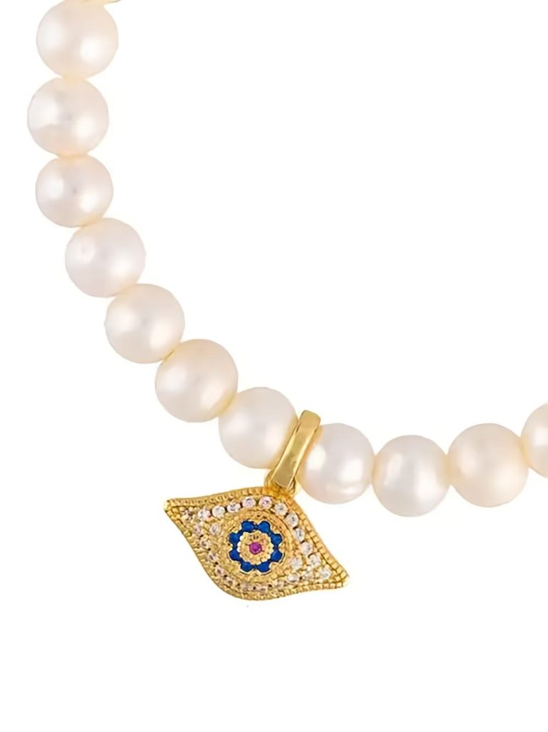 Bracelet pearl pendant or bracelet with pearl charm decorate your wrist, adds sophisticated elegance.