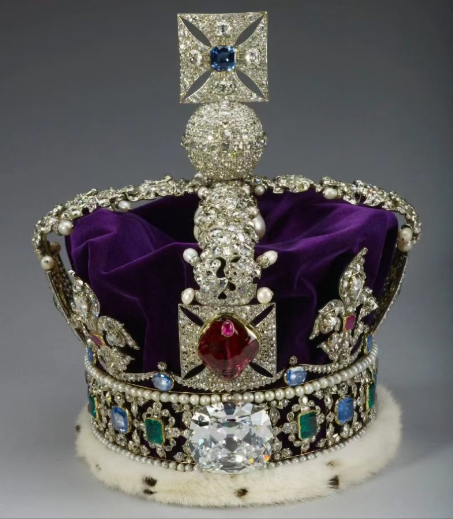 The Cullinan Diamond, the largest gem-quality diamond ever found, became part of the British Crown Jewels.