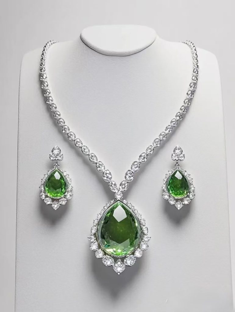 Elegant Emerald jade jewelry set